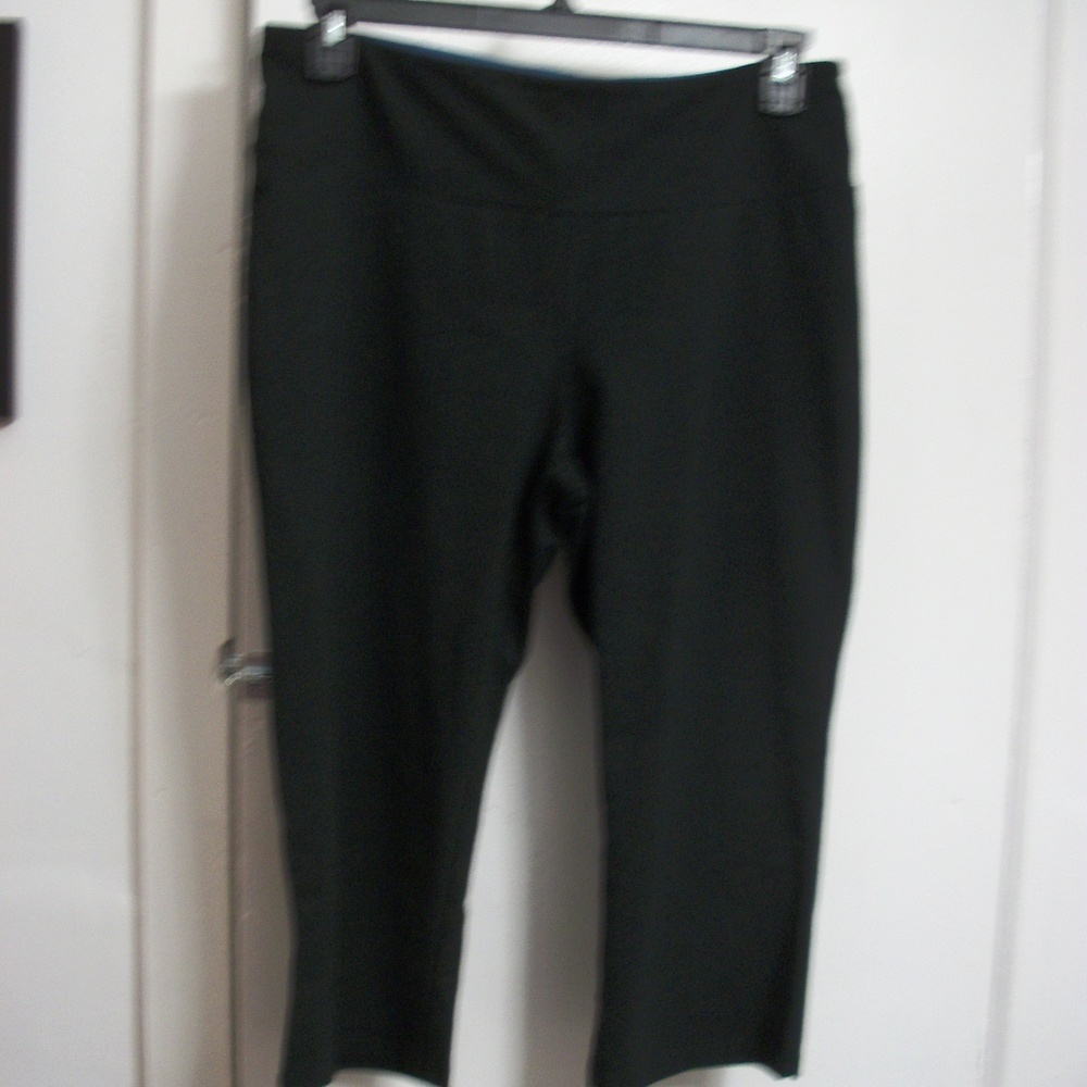 THE GIRLS ATHLETIC CAPRI